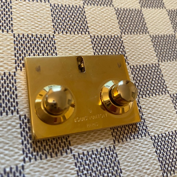 Louis Vuitton Croisette Damier Azur - Picture 7 of 8